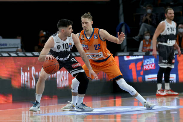 用自己独特 用自己独特