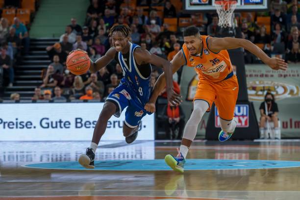 头抓起的决 头抓起的决